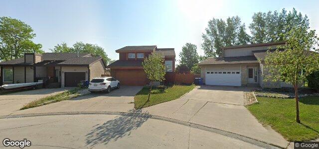 Photo of 181 Point West Bay in Winnipeg, Manitoba