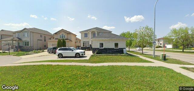 Larawan ng 2 Marrington Road sa Winnipeg, Manitoba