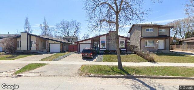 Larawan ng 201 Brentlawn Boulevard sa Winnipeg, Manitoba