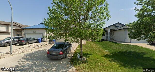 Larawan ng 202 Craigmohr Drive sa Winnipeg, Manitoba