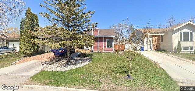 Larawan ng 206 Brentlawn Boulevard sa Winnipeg, Manitoba