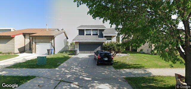 Larawan ng 212 Point West Drive sa Winnipeg, Manitoba