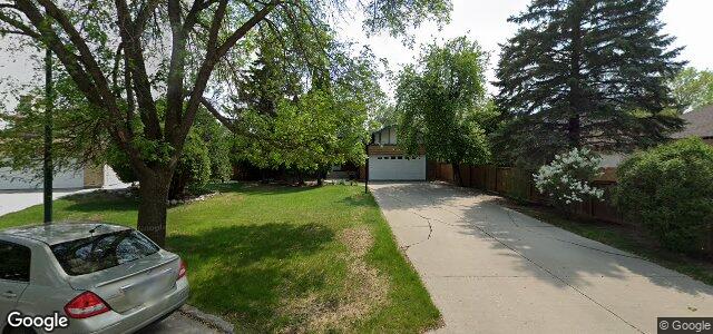 Photo of 22 Larkin Cove in Winnipeg, Manitoba