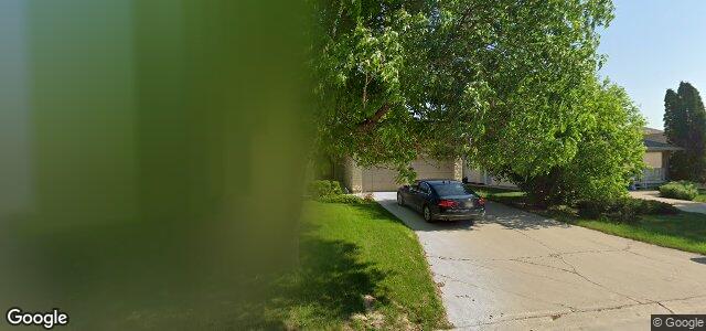 Larawan ng 23 Kendale Drive sa Winnipeg, Manitoba