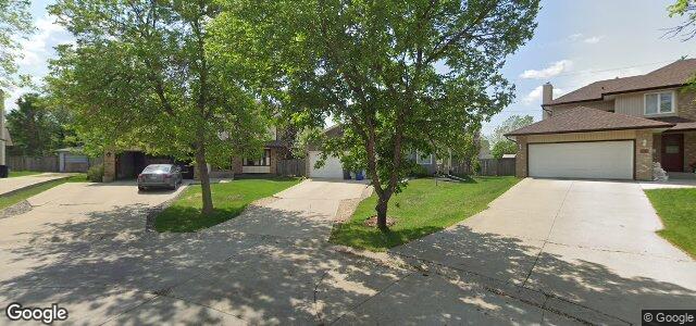 Larawan ng 23 Lancing Cove sa Winnipeg, Manitoba