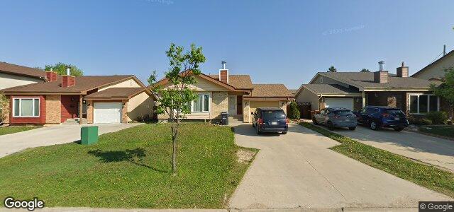 Larawan ng 23 Point West Drive sa Winnipeg, Manitoba