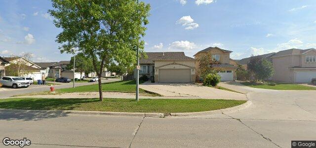 Larawan ng 234 Bairdmore Boulevard sa Winnipeg, Manitoba