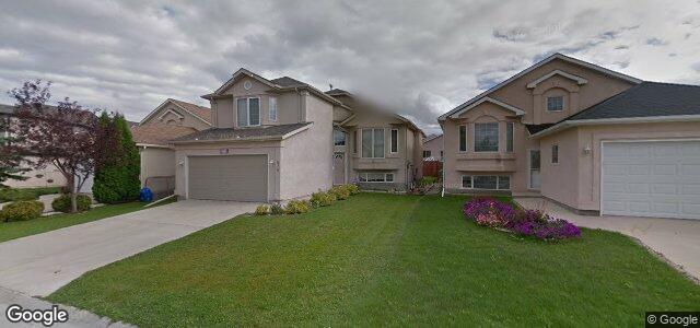 Larawan ng 270 Bairdmore Boulevard sa Winnipeg, Manitoba