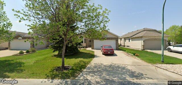 Larawan ng 274 Barnes Street sa Winnipeg, Manitoba