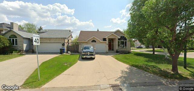 Larawan ng 3 Glenacres Crescent sa Winnipeg, Manitoba