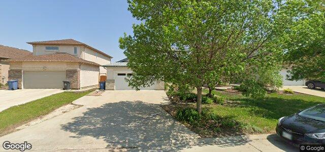 Larawan ng 31 Calderwood Bay sa Winnipeg, Manitoba