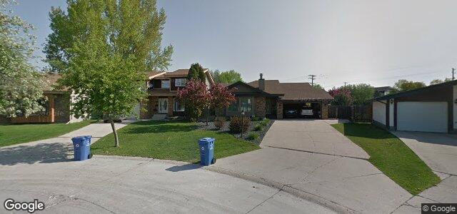 Larawan ng 32 Capilan Cove sa Winnipeg, Manitoba