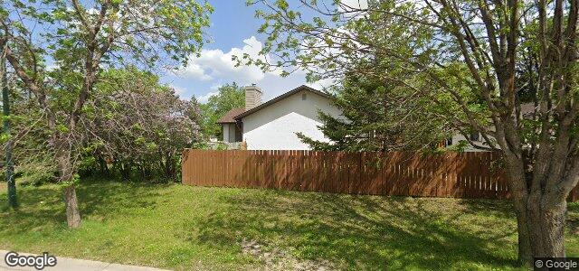 Larawan ng 34 Brentlawn Boulevard sa Winnipeg, Manitoba