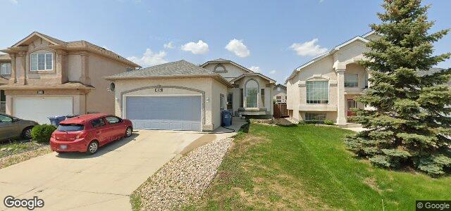Larawan ng 345 Bairdmore Boulevard sa Winnipeg, Manitoba