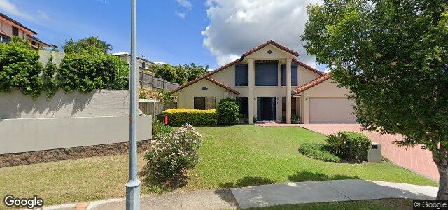 Larawan ng 35 Beaufort Crescent sa Winnipeg, Manitoba