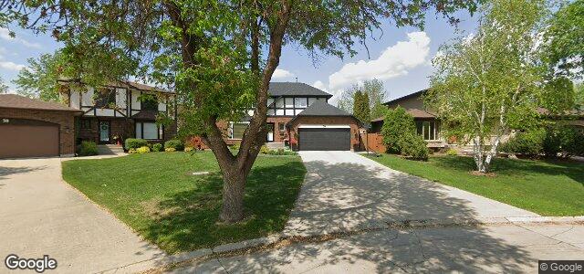 Larawan ng 35 Hazel Park Drive sa Winnipeg, Manitoba