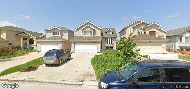 Larawan ng 39 Briarlynn Road sa Winnipeg, Manitoba