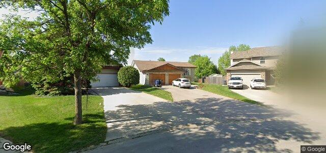 Larawan ng 39 Denman Crescent sa Winnipeg, Manitoba