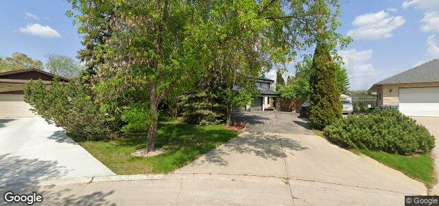 Larawan ng 39 Groveland Bay sa Winnipeg, Manitoba