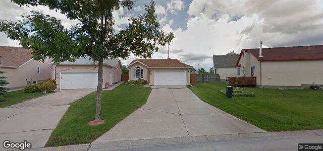 Larawan ng 45 Branson Crescent sa Winnipeg, Manitoba