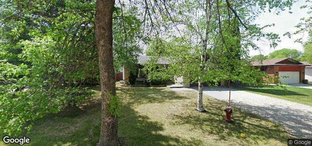 Larawan ng 49 Glenbrook Crescent sa Winnipeg, Manitoba