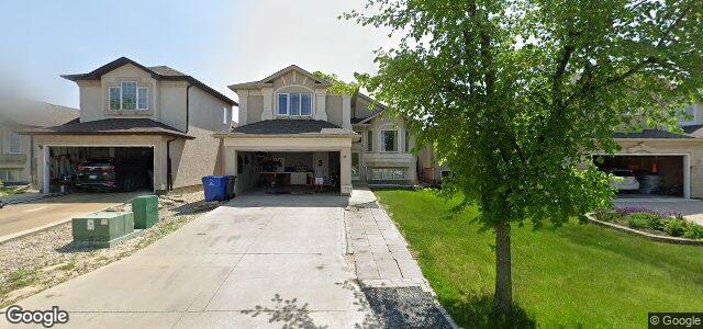 Larawan ng 50 Briarlynn Road sa Winnipeg, Manitoba