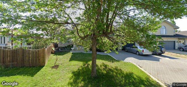 Larawan ng 50 Kendale Drive sa Winnipeg, Manitoba