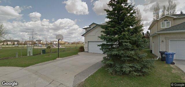 Larawan ng 504 Bairdmore Boulevard sa Winnipeg, Manitoba