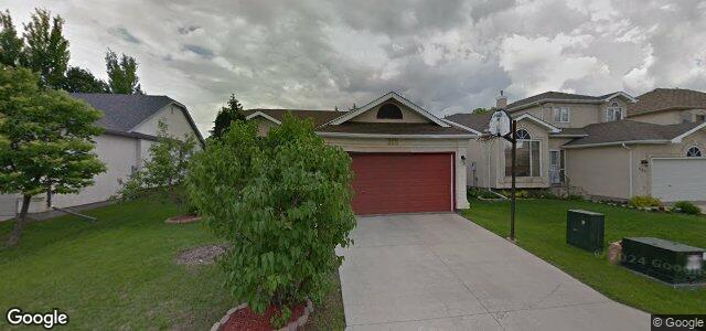 Larawan ng 528 Bairdmore Boulevard sa Winnipeg, Manitoba