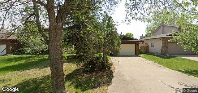 Larawan ng 54 Groveland Bay sa Winnipeg, Manitoba