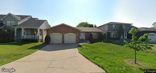 Larawan ng 58 Meadow Ridge Drive sa Winnipeg, Manitoba