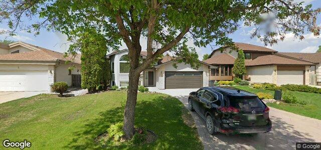 Larawan ng 6 Glenacres Crescent sa Winnipeg, Manitoba