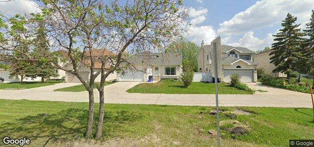 Larawan ng 600 Bairdmore Boulevard sa Winnipeg, Manitoba