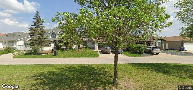 Larawan ng 608 Bairdmore Boulevard sa Winnipeg, Manitoba