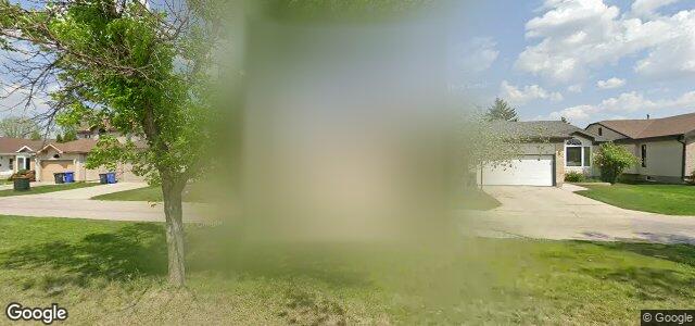 Larawan ng 652 Bairdmore Boulevard sa Winnipeg, Manitoba