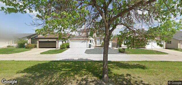 Larawan ng 664 Bairdmore Boulevard sa Winnipeg, Manitoba