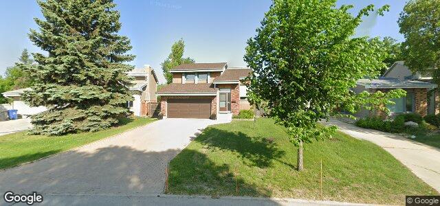 Larawan ng 67 Point West Drive sa Winnipeg, Manitoba