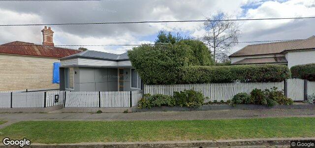 Larawan ng 7 Beaufort Crescent sa Winnipeg, Manitoba