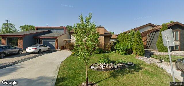 Larawan ng 70 Southlawn Stroll sa Winnipeg, Manitoba