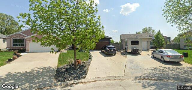 Larawan ng 71 Firbridge Crescent sa Winnipeg, Manitoba