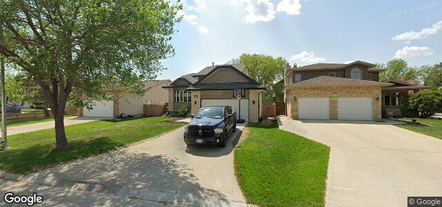 Larawan ng 71 Glenacres Crescent sa Winnipeg, Manitoba