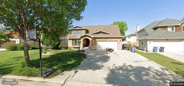 Larawan ng 71 Kendale Drive sa Winnipeg, Manitoba