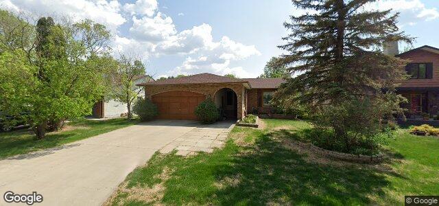 Larawan ng 74 Groveland Bay sa Winnipeg, Manitoba