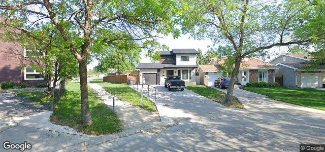Larawan ng 74 Tranquil Bay sa Winnipeg, Manitoba
