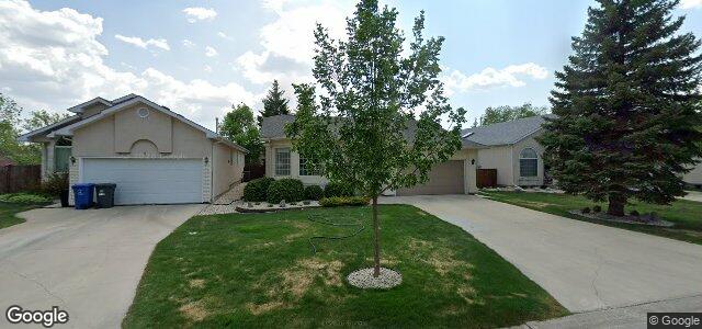 Larawan ng 8 Bernfield Bay sa Winnipeg, Manitoba