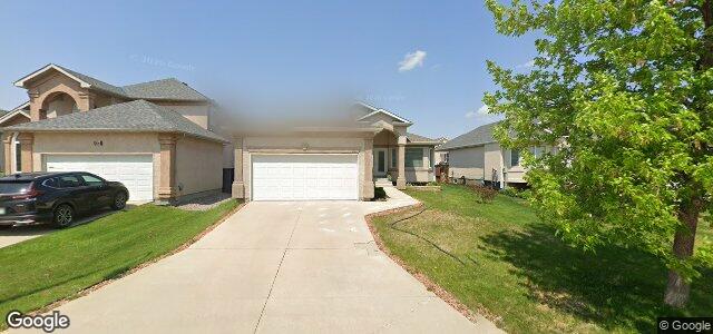 Larawan ng 82 Calderwood Bay sa Winnipeg, Manitoba