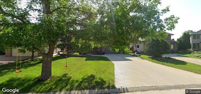 Larawan ng 82 Meadow Ridge Drive sa Winnipeg, Manitoba