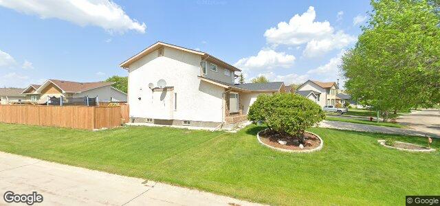 Larawan ng 86 Calder Bay sa Winnipeg, Manitoba