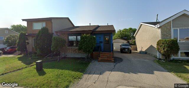 Larawan ng 875 Bairdmore Boulevard sa Winnipeg, Manitoba