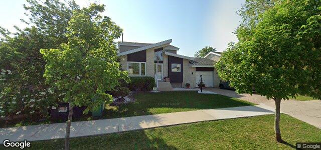 Larawan ng 88 Point West Drive sa Winnipeg, Manitoba